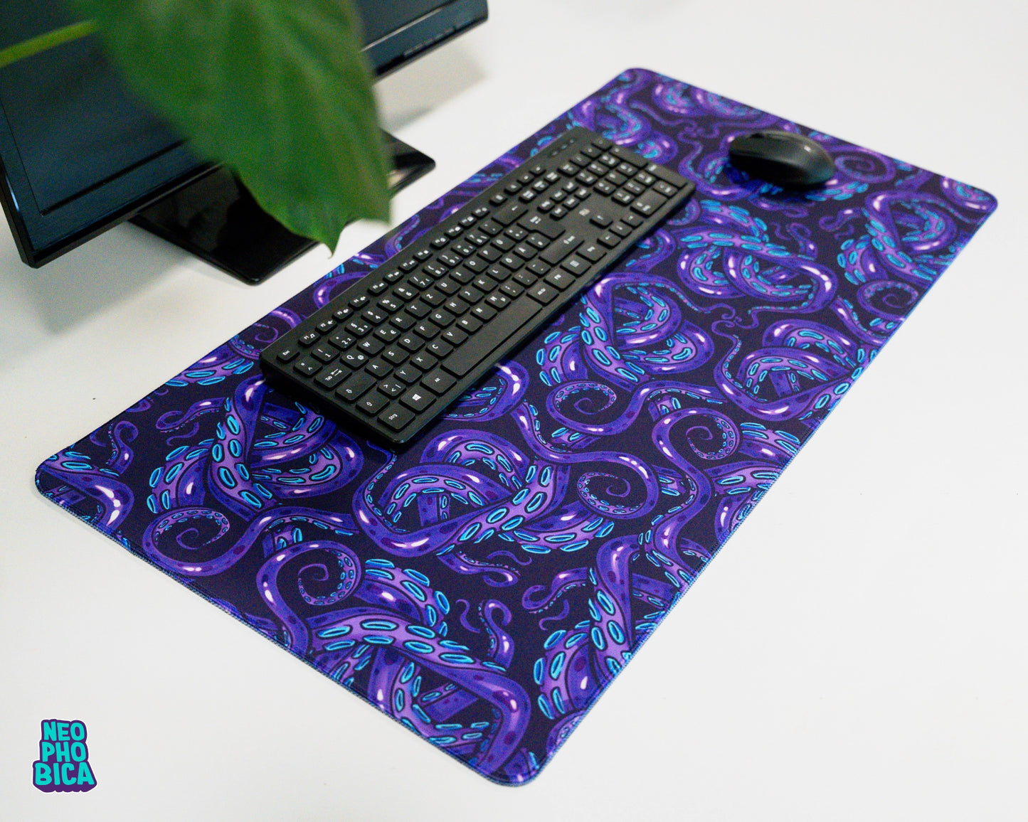 Amethyst Tentacles | Deskmat