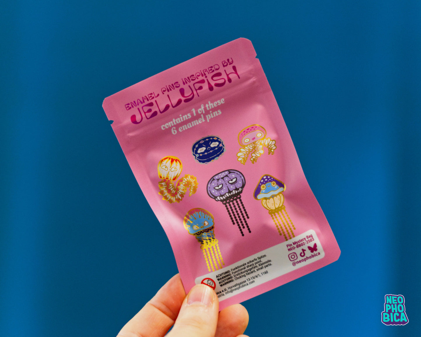 Jellyfriends - Enamel Pin Mystery Blind Bag