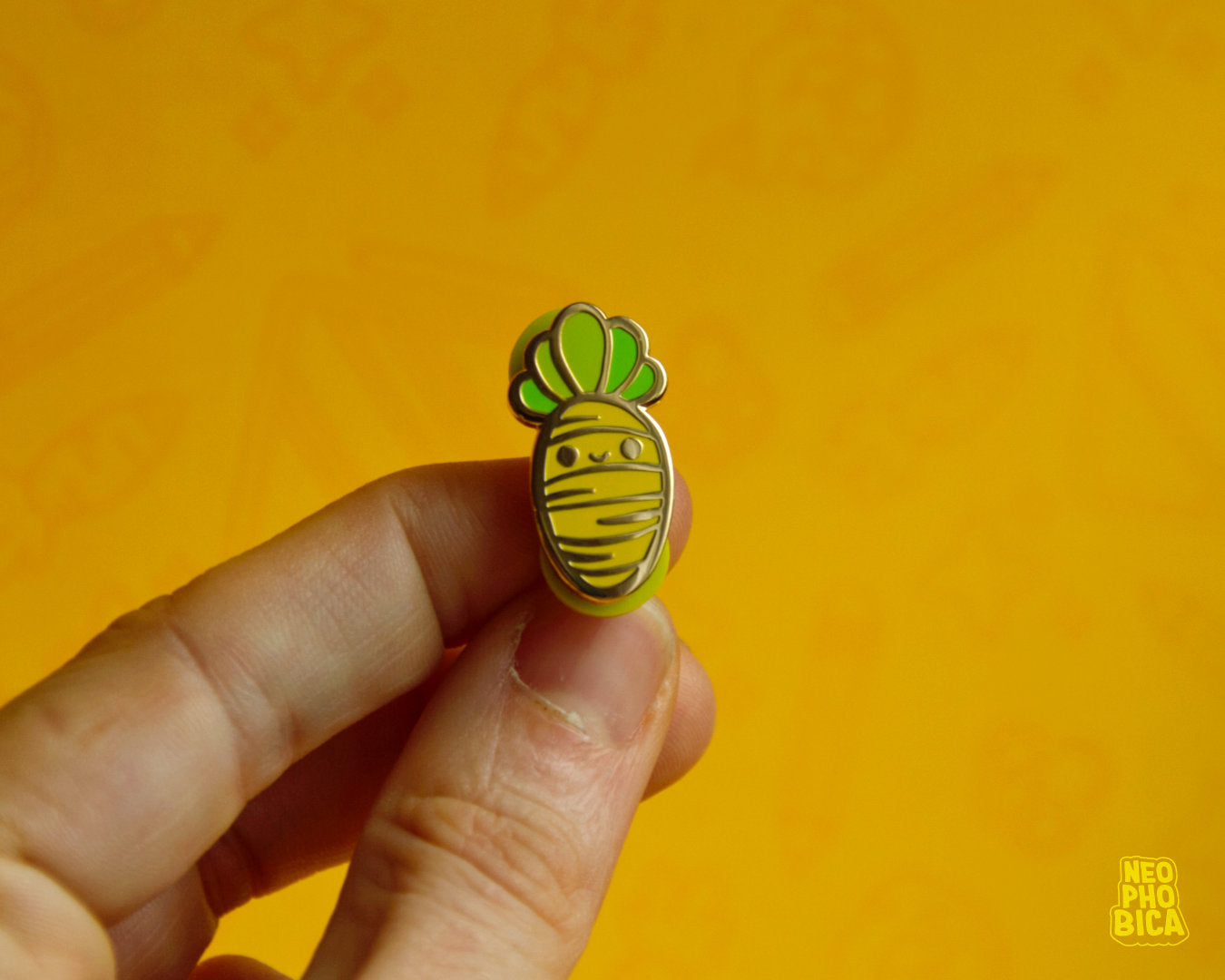 Yellow Carrot - Enamel Pin