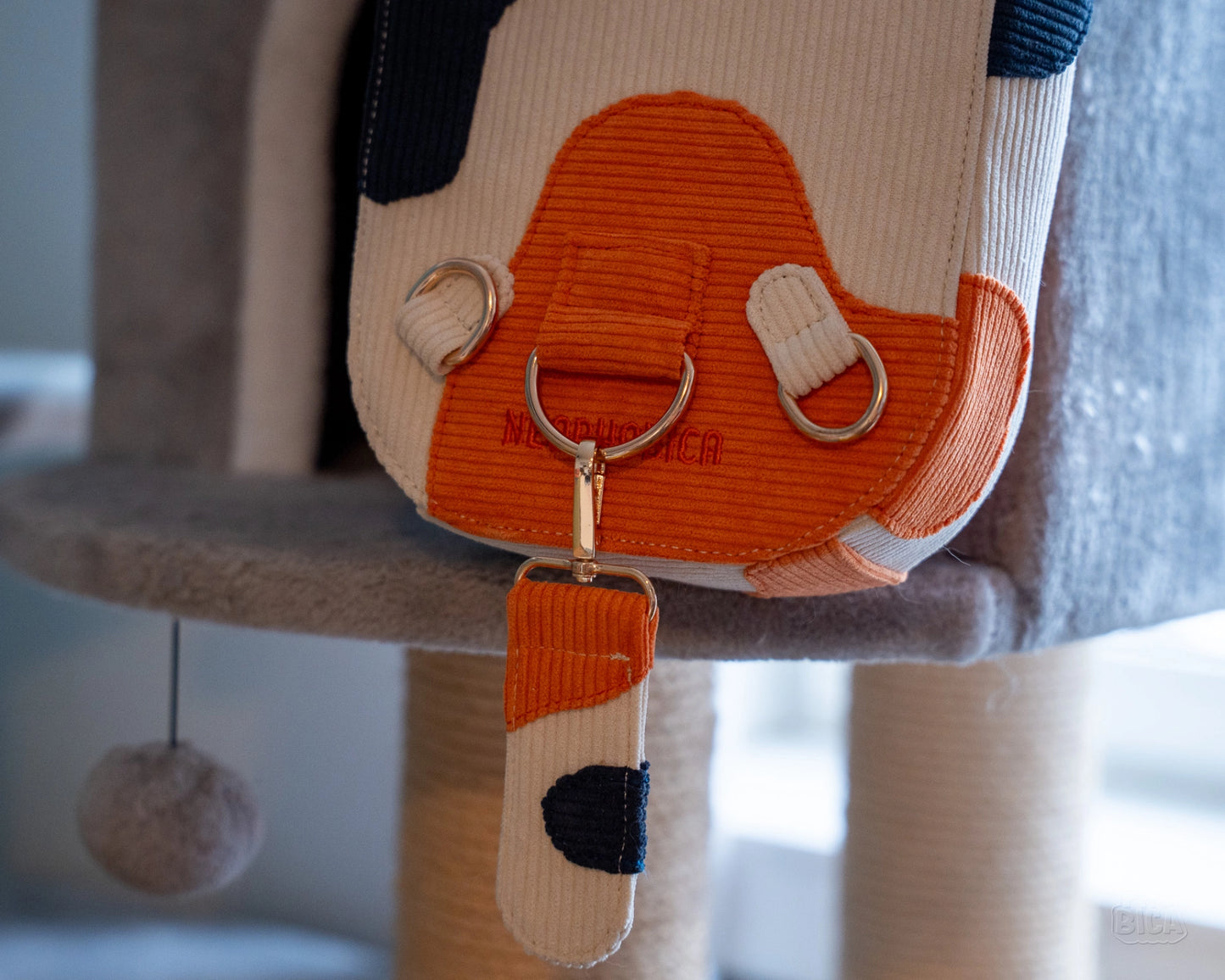 PRE ORDER | Feline Shoulder-Bag/Backpack | Calico Cat