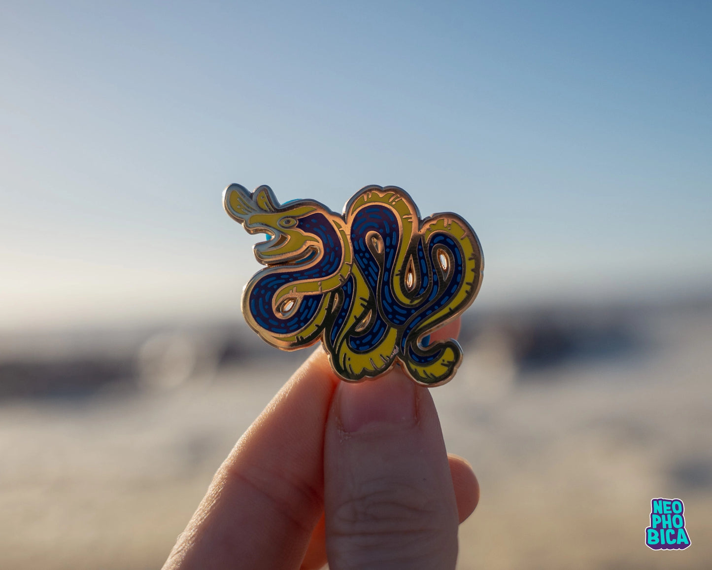Ribbon Eel - Enamel Pin