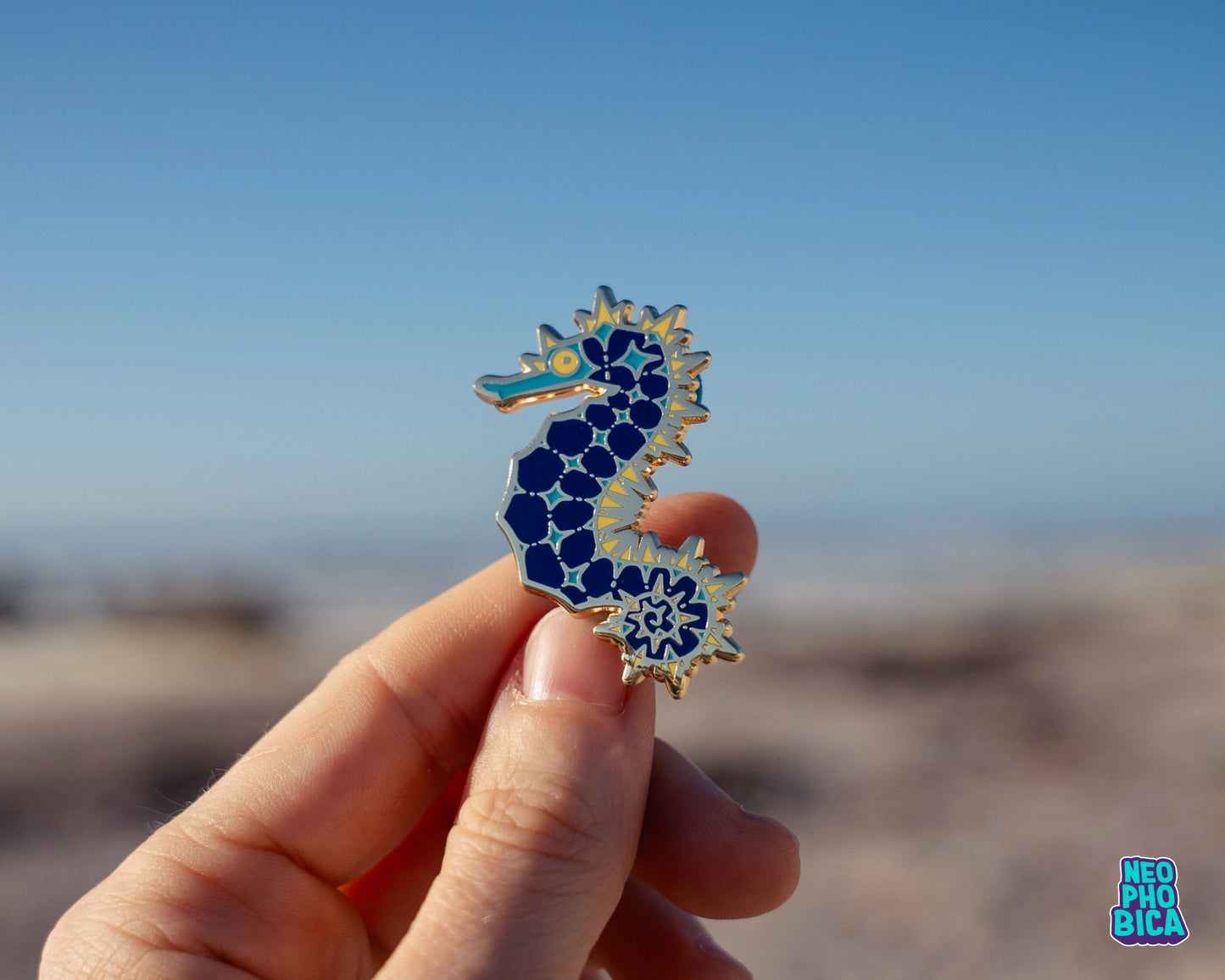 Spiny Seahorse - Glow in the Dark Enamel Pin