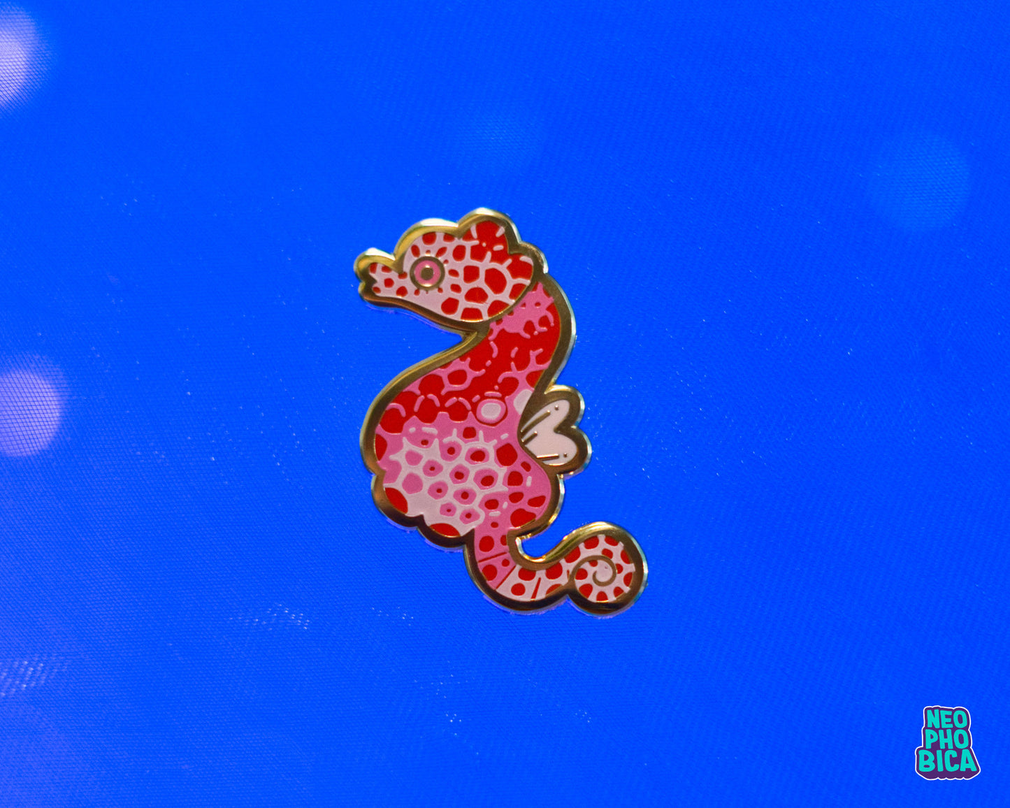 Japanese Pygmy Seahorse - Enamel Pin