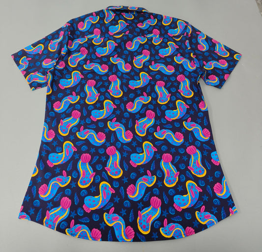 Hypselodoris | Button Up Shirt with Rounded Hem