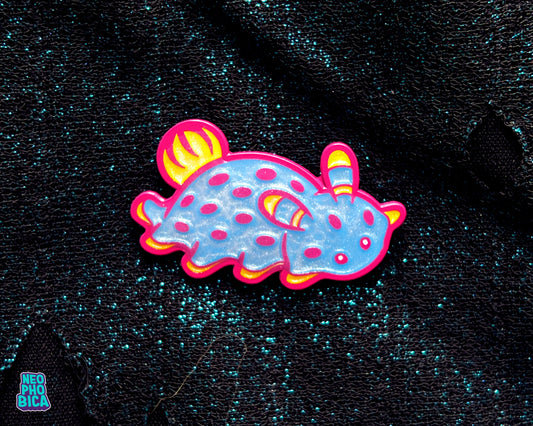 Sea Buddies: Chilling Hypsel - Enamel Pin