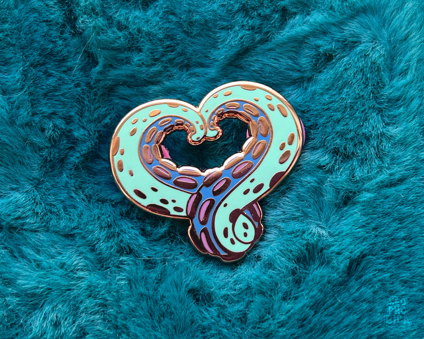 Tentacle Heart Mint/Rosegold - Enamel Pin