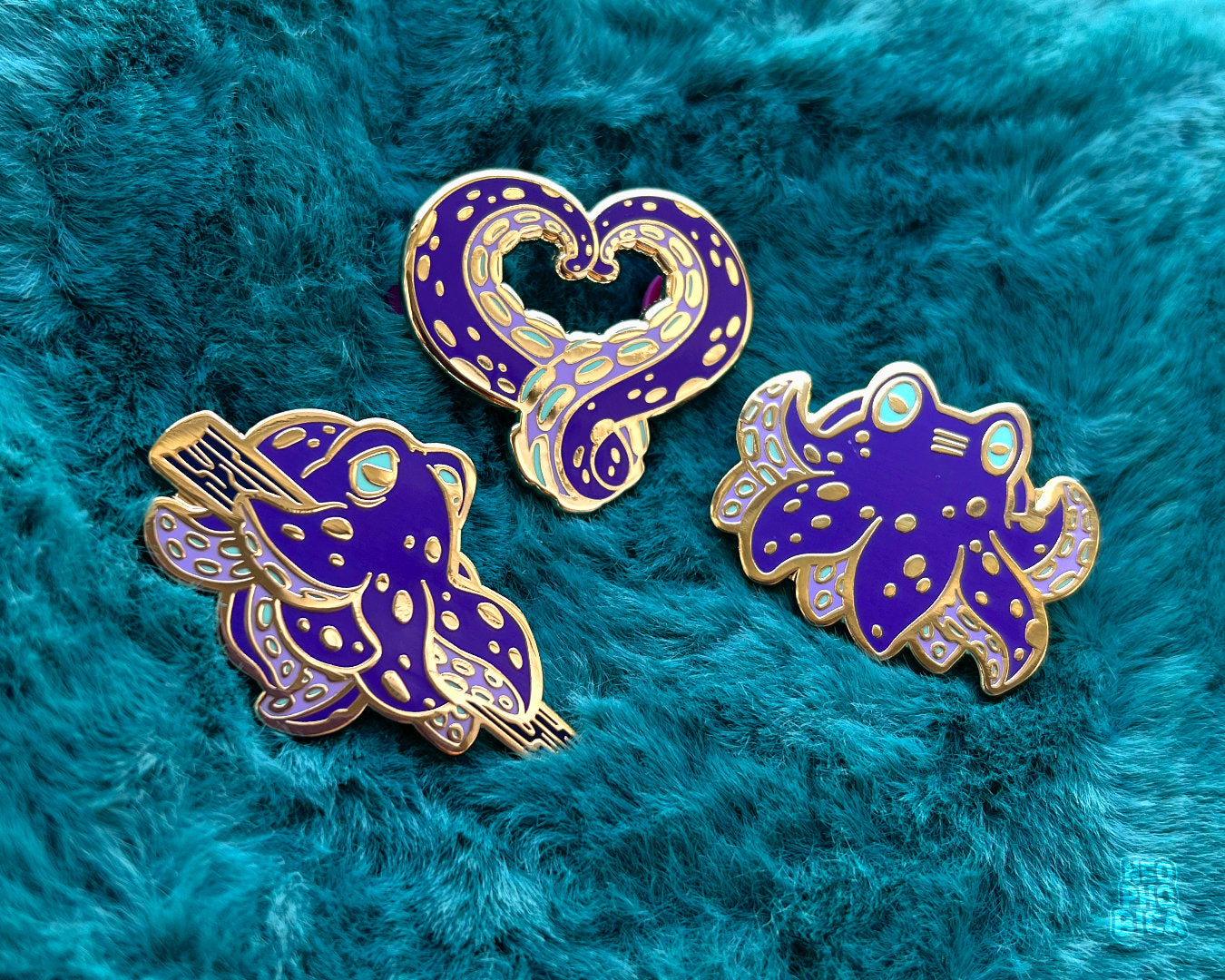 Kraken Purple/Gold - Enamel Pin SET