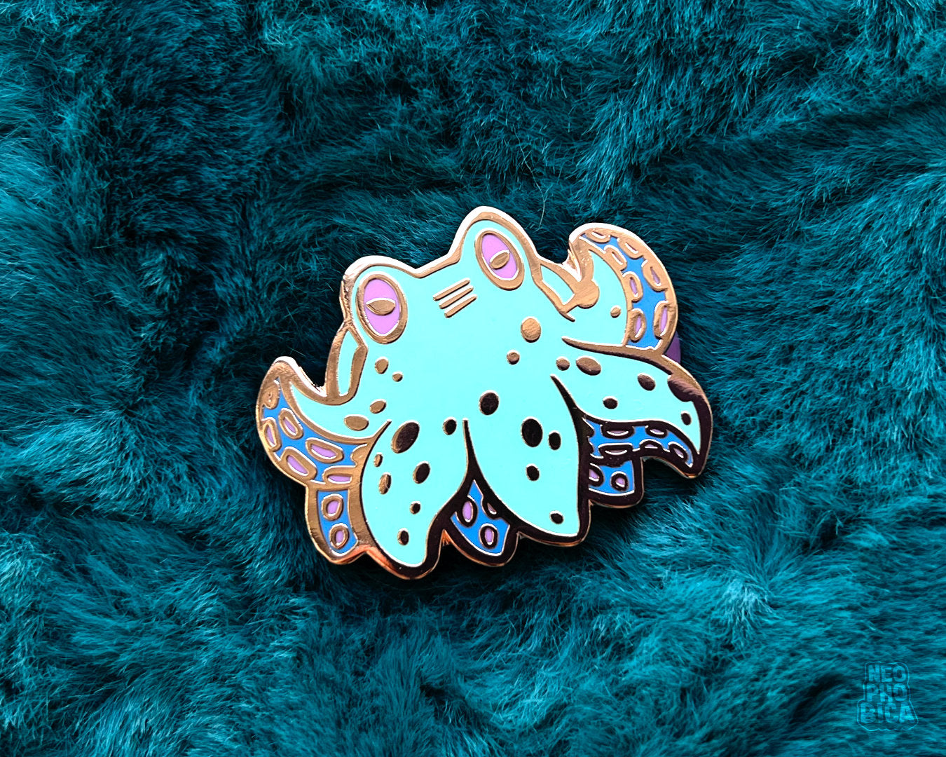 Tiny Kraken Mint/Rosegold - Enamel Pin