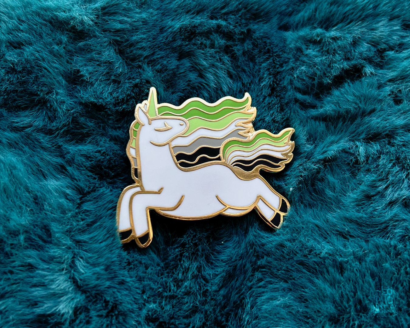 Aromantic Unicorn - Enamel Pin